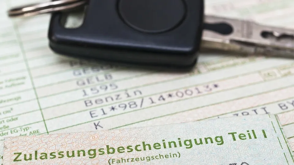 Zulassungsbescheinigung PKW